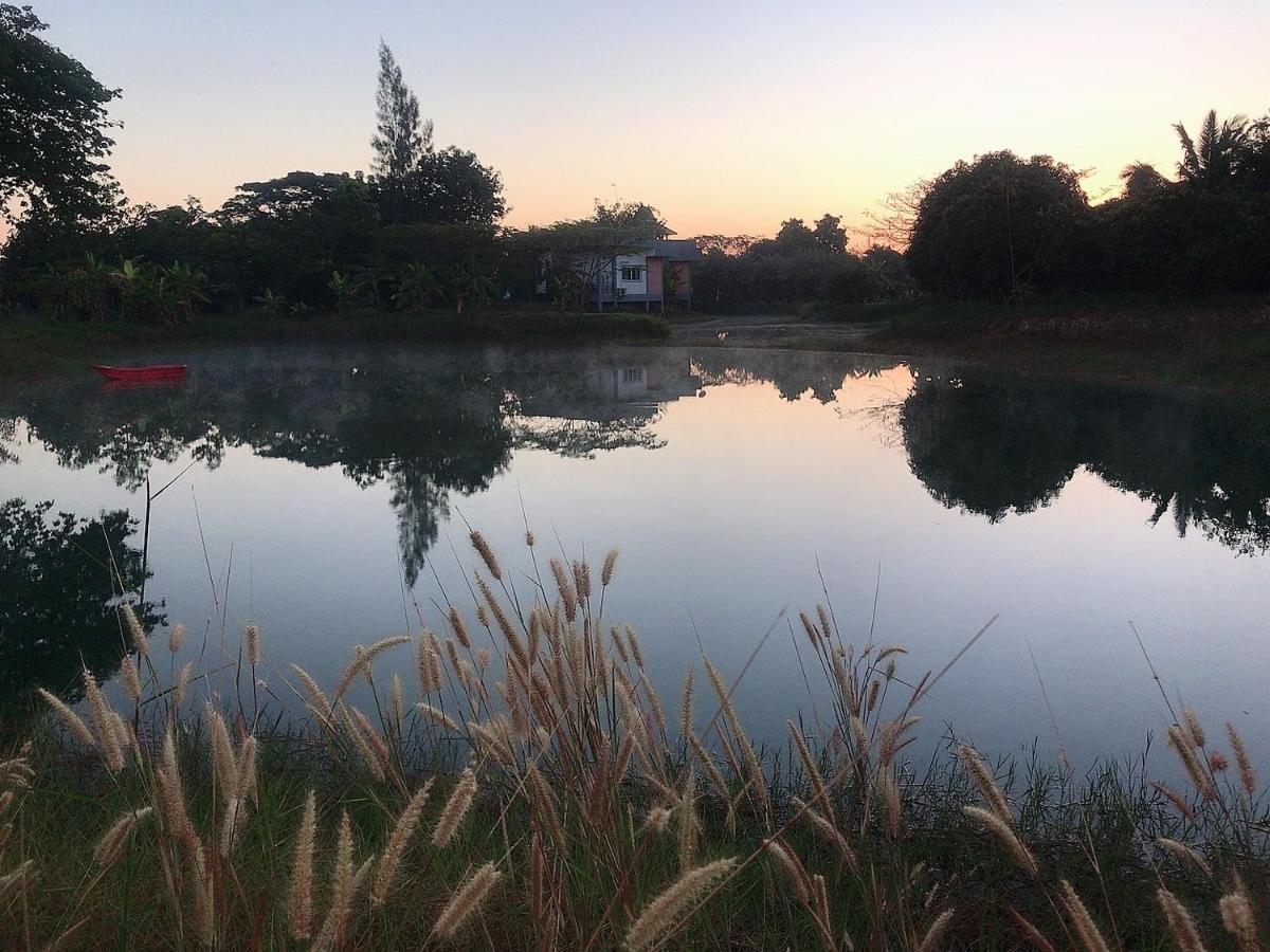 Ok Farm Resort Det Udom Εξωτερικό φωτογραφία