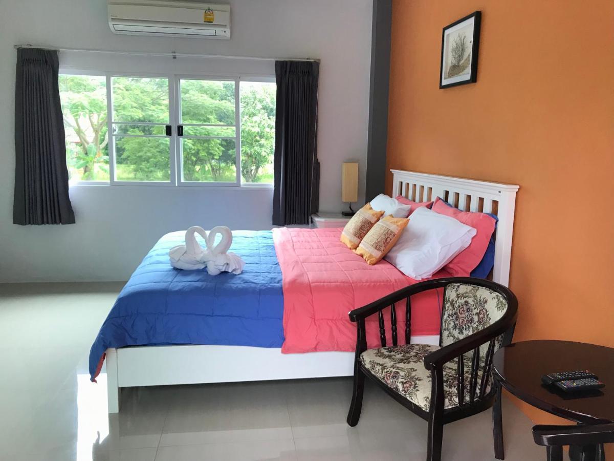 Ok Farm Resort Det Udom Εξωτερικό φωτογραφία