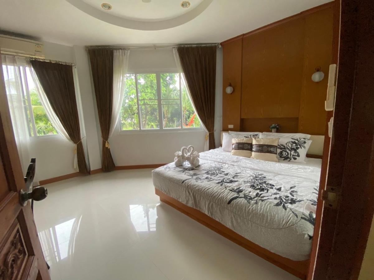 Ok Farm Resort Det Udom Εξωτερικό φωτογραφία