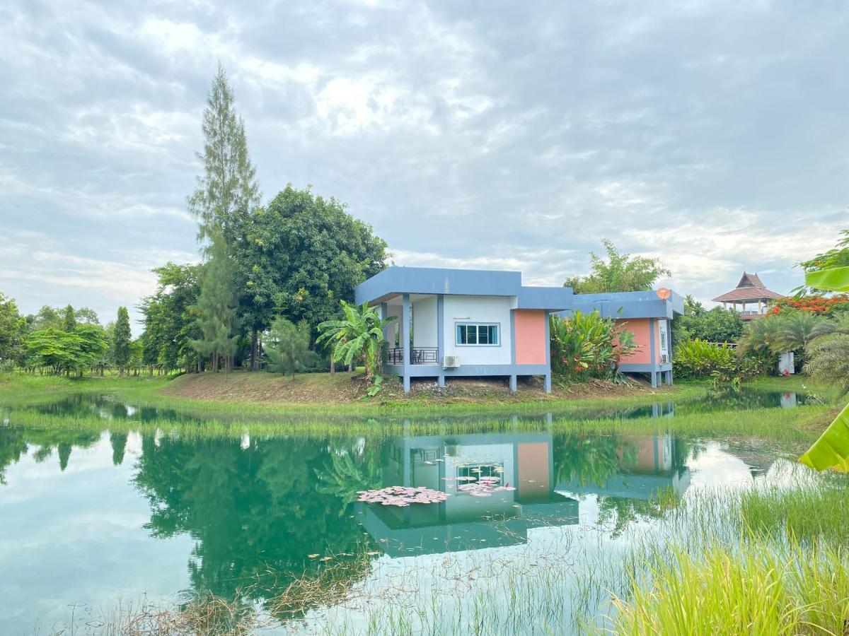 Ok Farm Resort Det Udom Εξωτερικό φωτογραφία